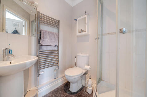 1376884-12-6915f6...