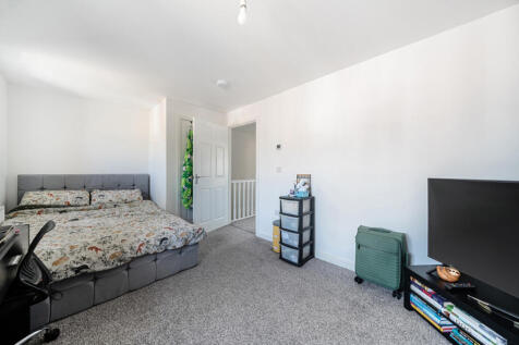 1312274-5-685e5b1...