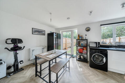 1312274-13-685e5c...