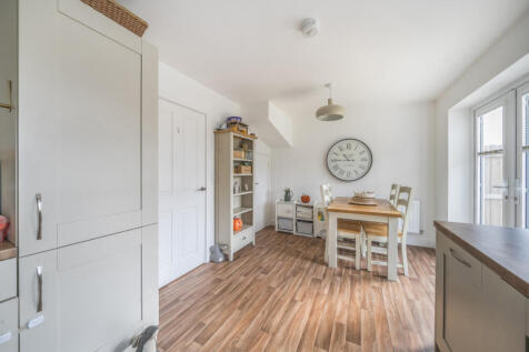 1362183-20-68e570...