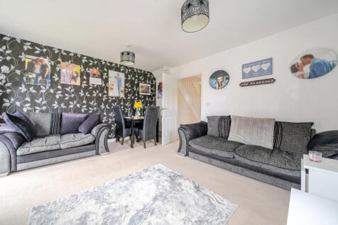 1356963-9-68dfdd8...