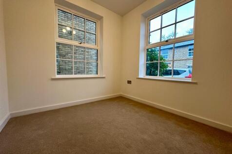 Bedroom 3/ Study