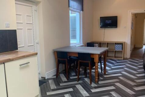 Lounge/Kitchen