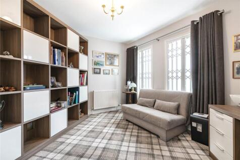Bedroom/Study