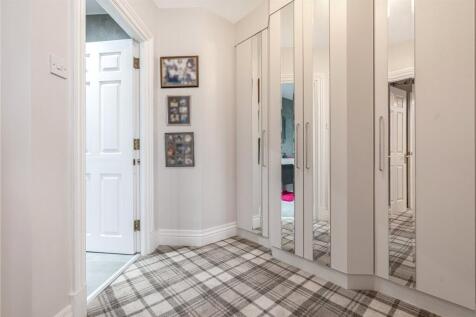 Bedroom/Study