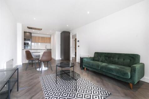 Lounge/Kitchen