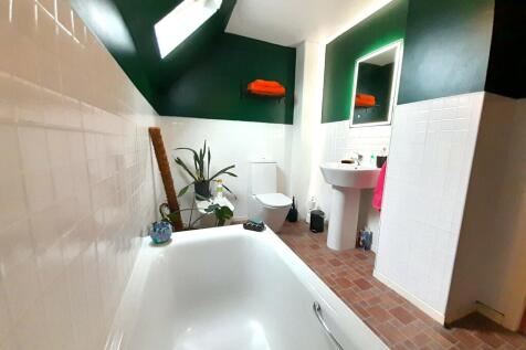 17. Bathroom