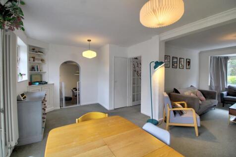IMG_0993_4_5_Interior 4