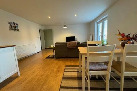 Kitchen/Living Room