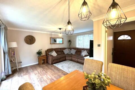 Lounge Dining Room