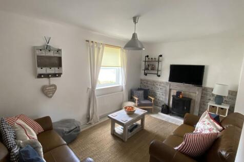 Lounge:Dining Room