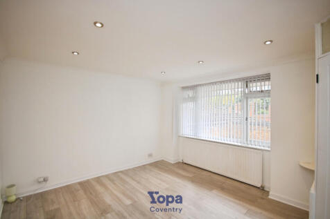 81c0c1a6-Living 20Room.JPG
