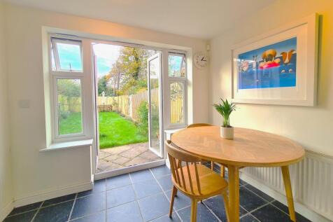 Dining Area &amp; Patio Doors