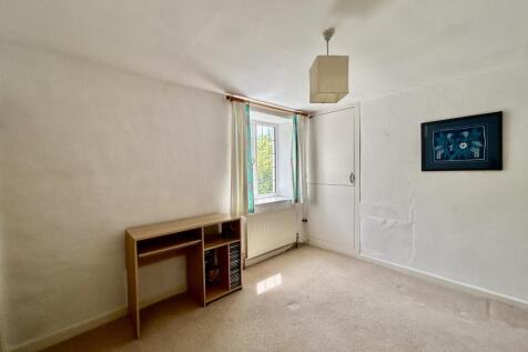 Bedroom Two Pic 2