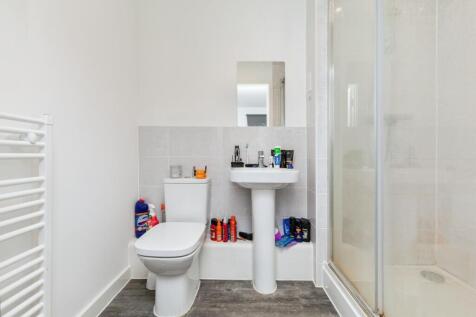 Bedroom One En-suite
