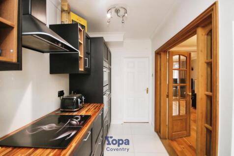 68ef15f5-Kitchen 204.JPG