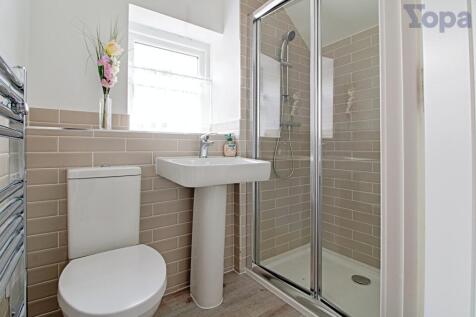 Master En-Suite
