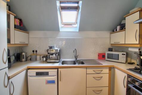 IMG_0205_6_7_Interior 4