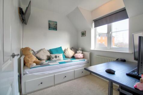IMG_0175_6_7_Interior 4