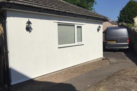 Triple Garage