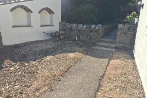 Footpath towards house