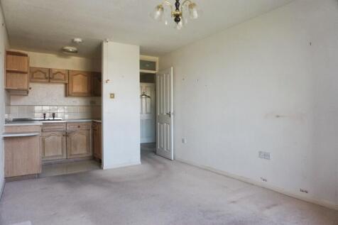 Kitchen / Lounge