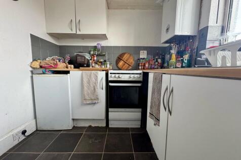 Kitchen 5