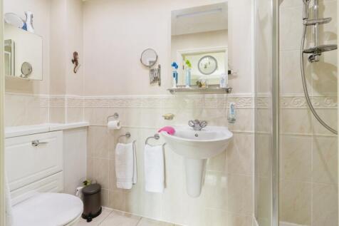 En Suite 1
