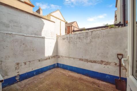 Rear Courtyard