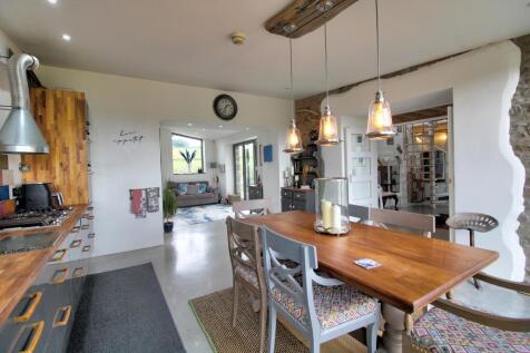 IMG_7422_3_4_Interior 4