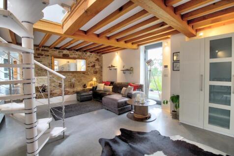 IMG_7317_8_9_Interior 4