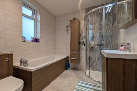 14-Bathroom