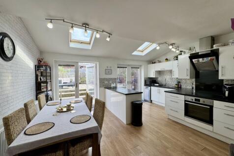 kitchen living dining