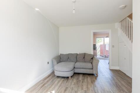 Living Room 4