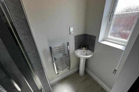 Bedroom One En-suite