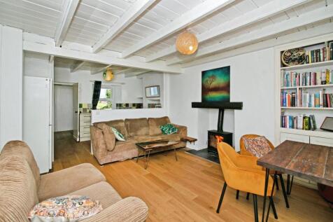 Open plan Living Room/Kitchen
