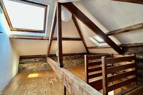 Loft Room..
