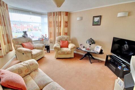 2. Lounge