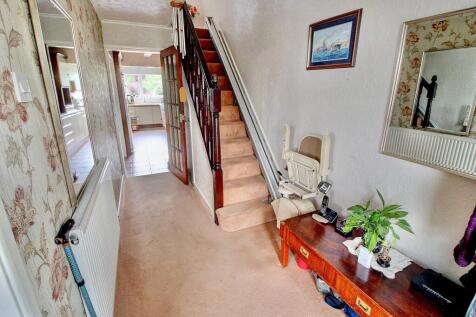 5. Entrance Hall