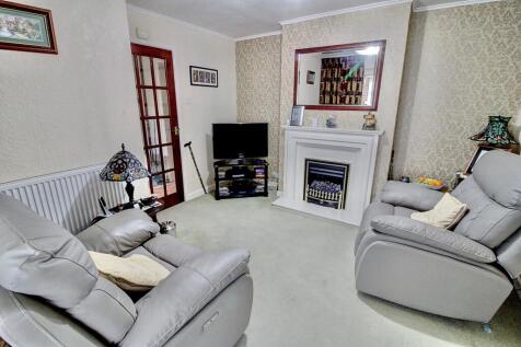 8. Sitting Room