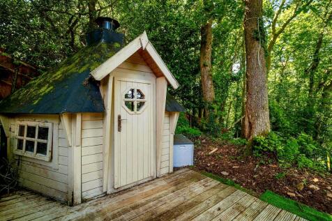 BBQ Hut