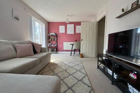 Living Room 4