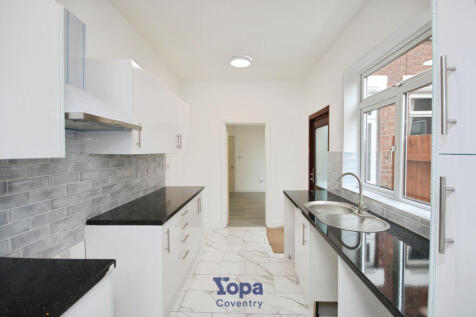 F9497025-Kitchen 202.JPG