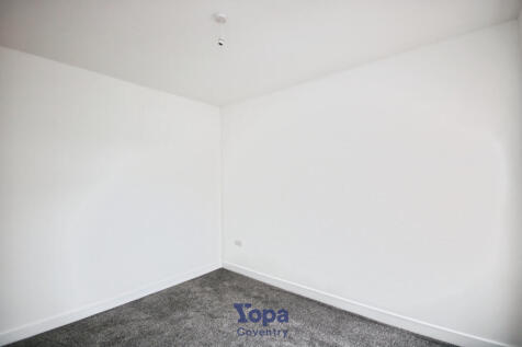B5db2962-Bed 202.JPG
