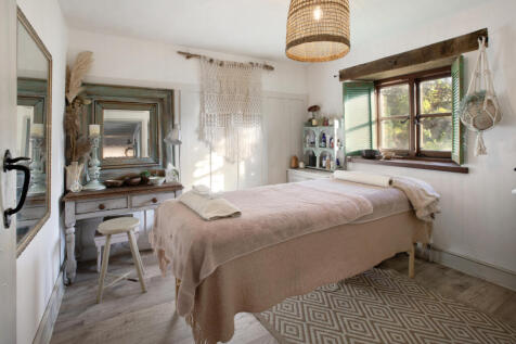 Bedroom..