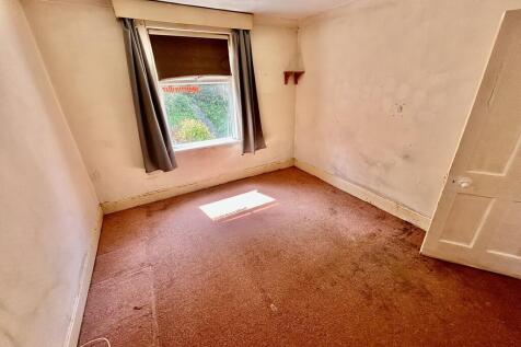 Bedroom Two Pic 2