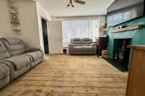 Living Room 3