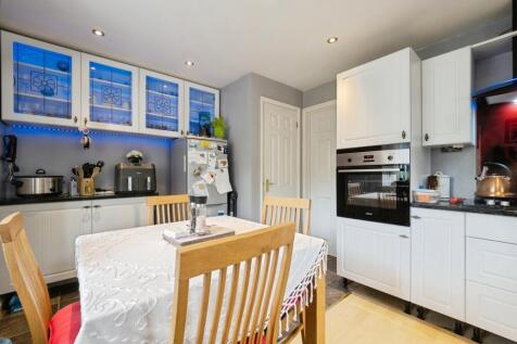 Kitchen (a)