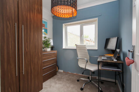 Bedroom 3 / Office