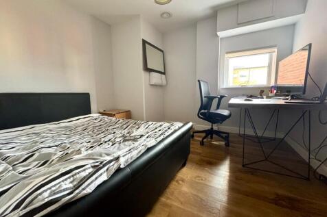 Bedroom  One 1